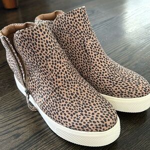 Universal Thread cheetah print wedge sneaker bootie